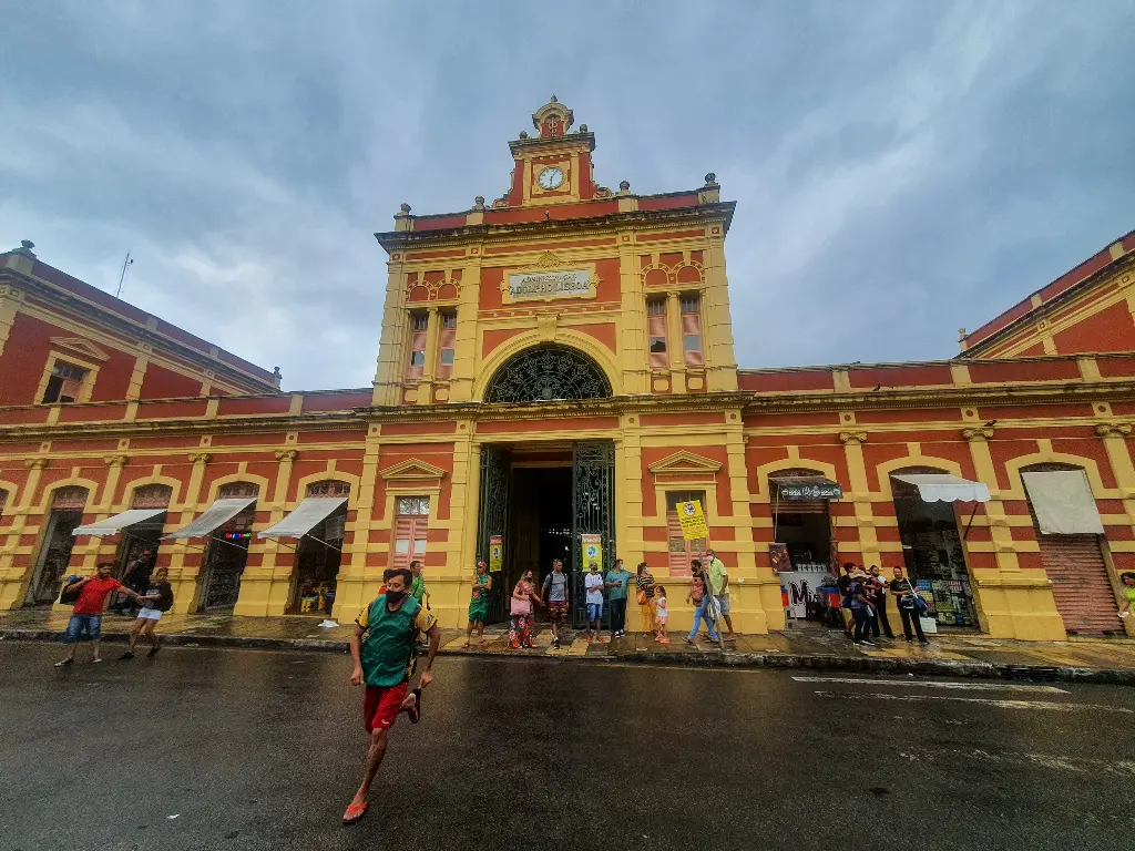 mercado municipal de mana