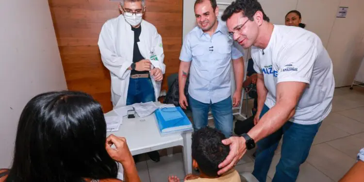 roberto cidade acompanha início do governo presente com mais de 5 mil atendimentos em manaus (2)