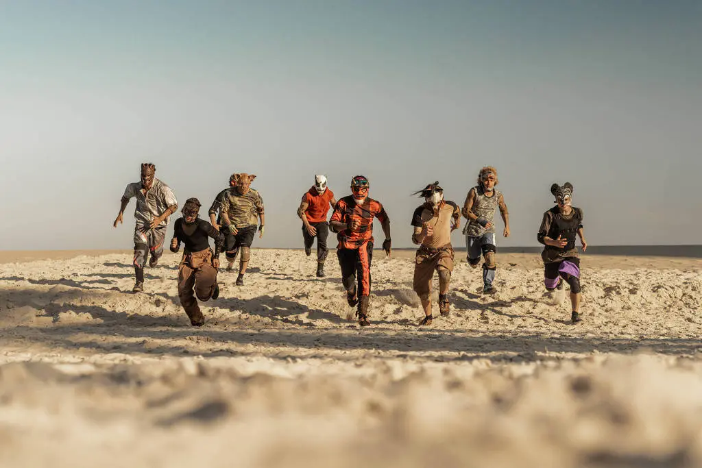 ‘corrida dos bichos’, de fernando meirelles, é o filme de língua não inglesa mais visto no prime video
