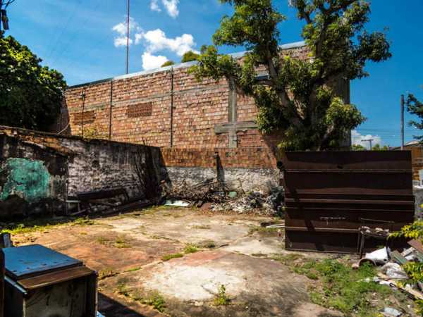 Área para estacionamento - Museu da Fotografia de Manaus Antiga