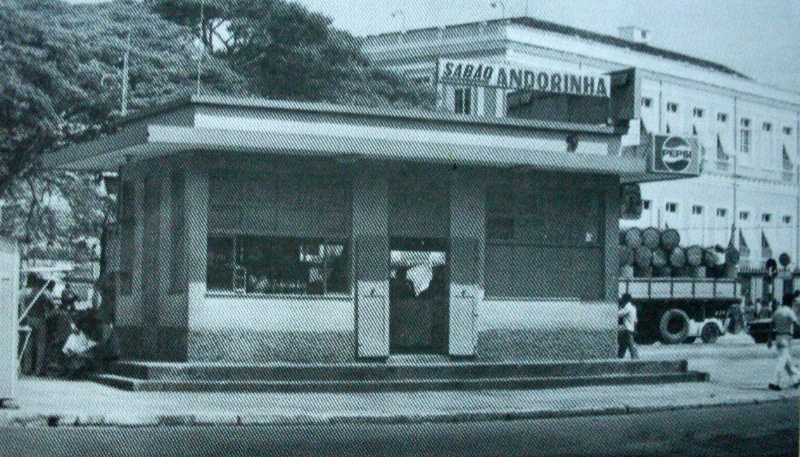 Pavilhão São Jorge ou Café do Pina, 1976