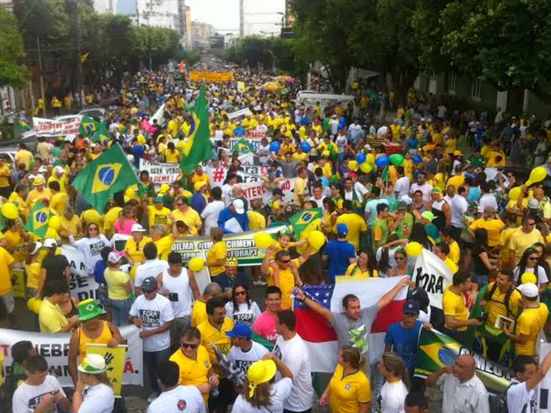 Protesto em Manaus contra governo Dilma
