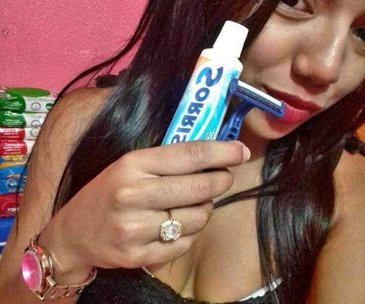 A nova 'onda' do momento : Creme Dental para depilação