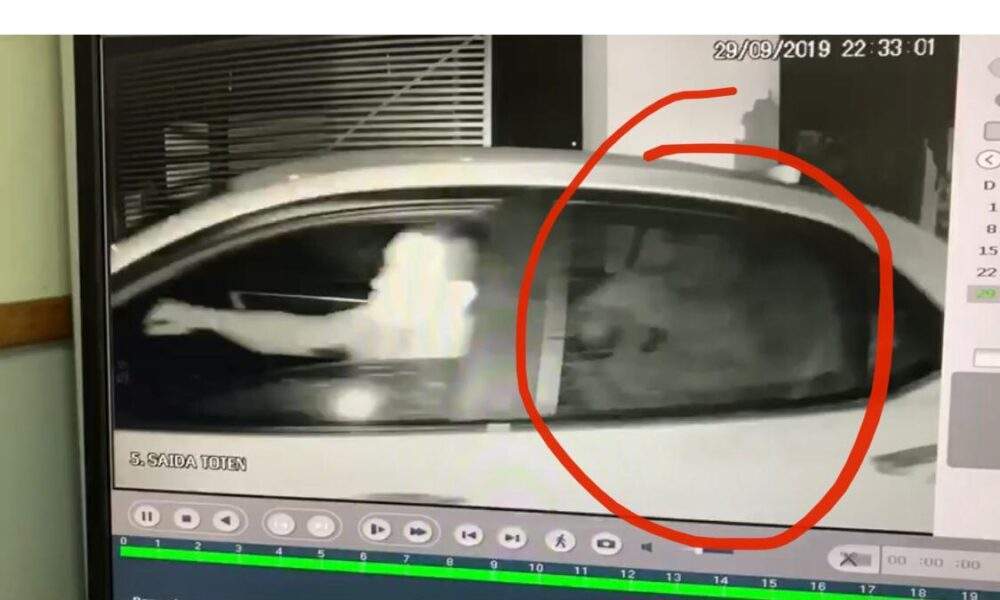 Vídeo: Imagens mostram chegada e saída de seguranças em carro alugado para a Prefeitura de Manaus
