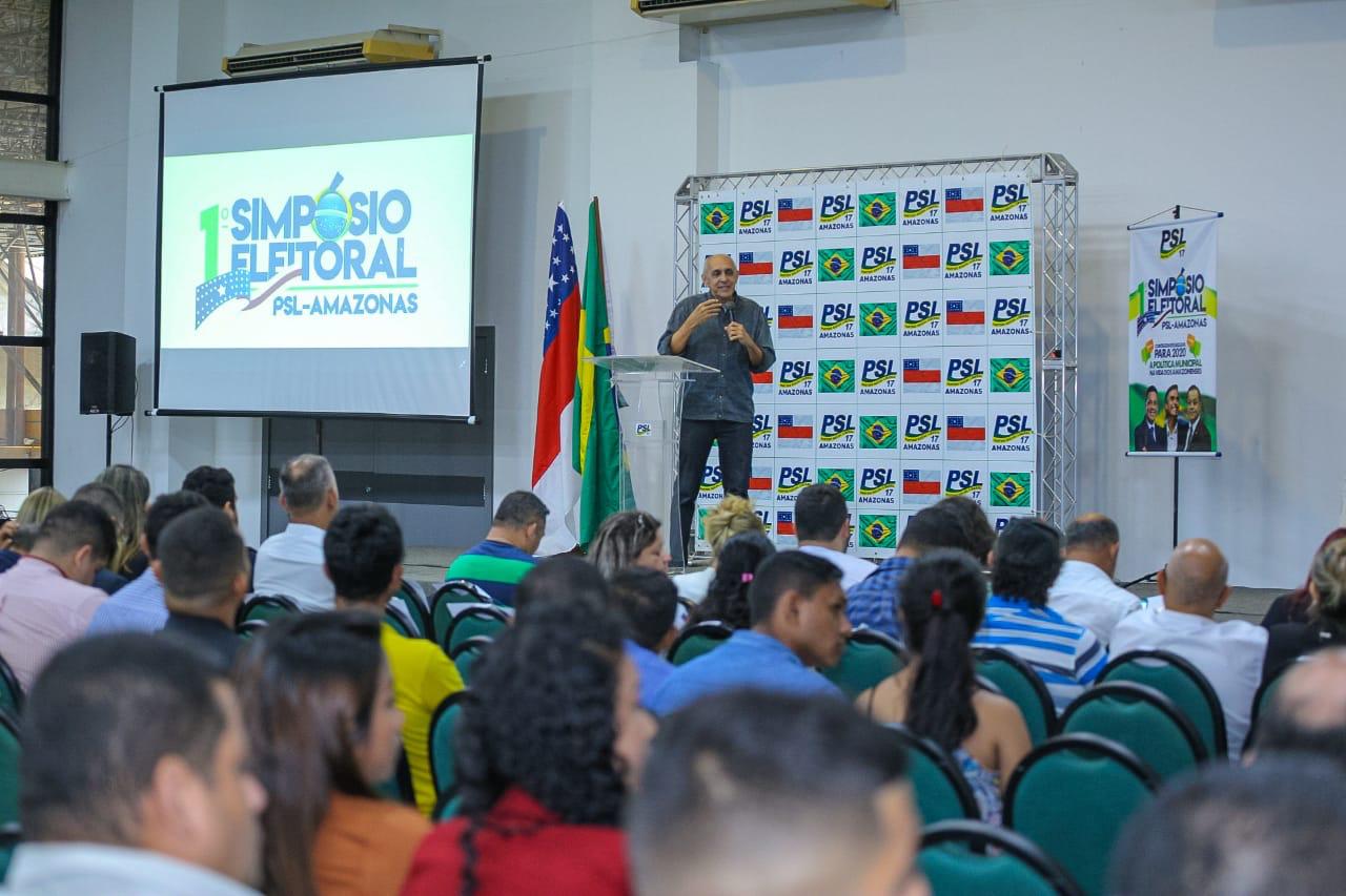 Simpósio Eleitoral prepara pré candidatos para eleição municipal de 2020
