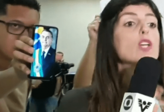 Vídeo: Homem ‘invade’ transmissão ao vivo da Globo e mostra foto do presidente Bolsonaro