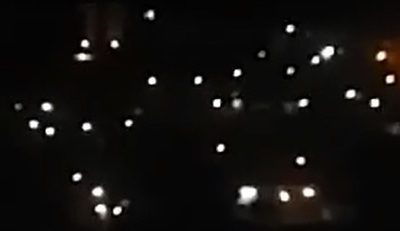 Vídeo mostra Monte Horebe neste momento. Comunicação com códigos piscando luzes intriga!