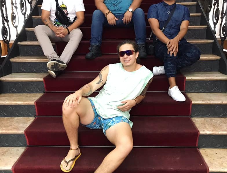 Série: Whindersson explora Presidente Figueiredo e grava com humoristas em Manaus