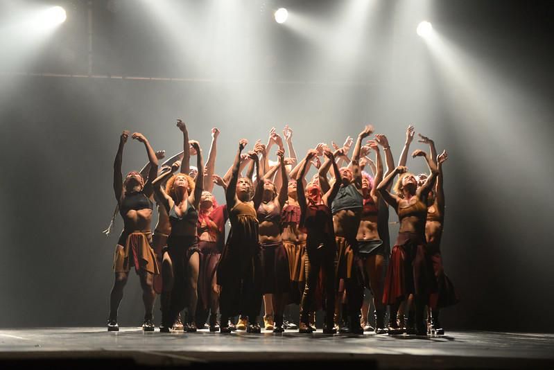 Shows, concertos e espetáculos de dança estão na agenda do Teatro Amazonas em novembro