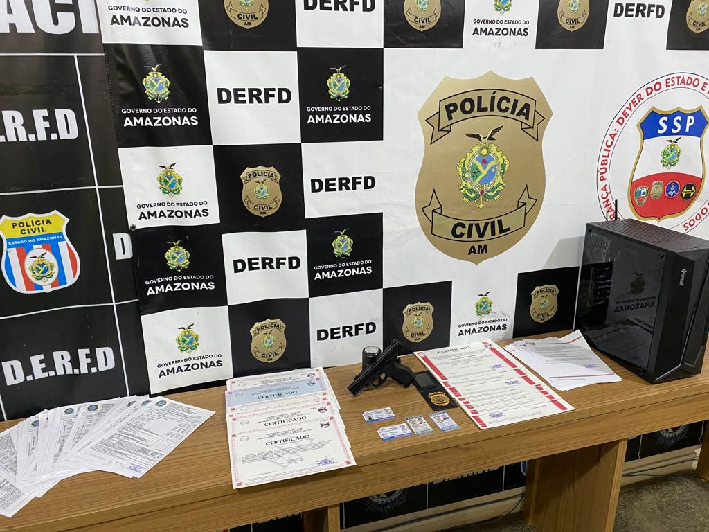 Polícia Civil prende homem por falsificação de documento público na zona Norte de Manaus