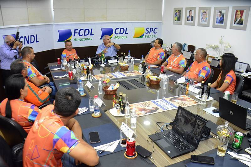 Prefeitura e CDL firmam parceria para ampliar limpeza no centro de Manaus / Foto : Valdo Leão/ Semulsp