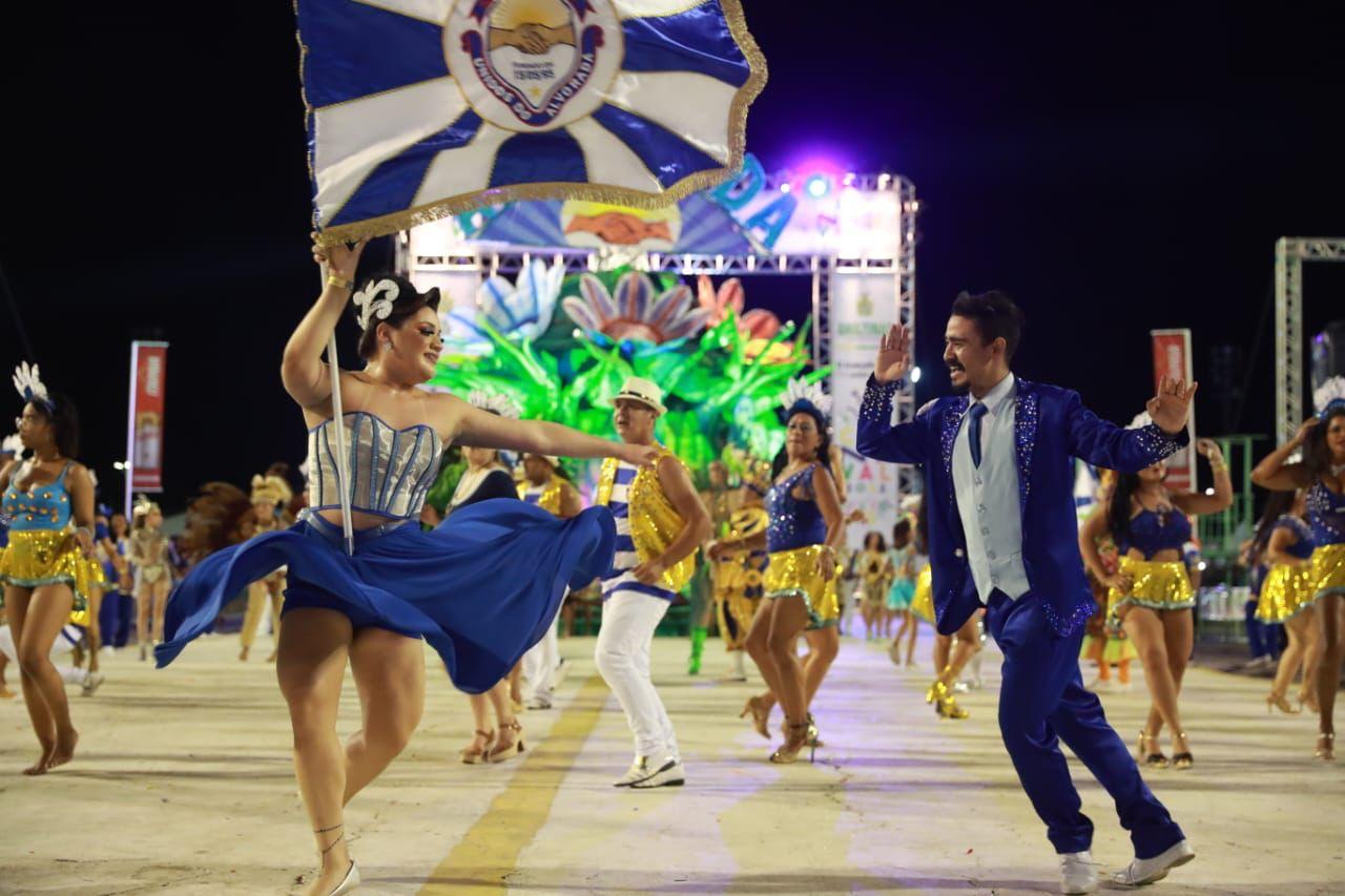 Escolas de samba do Grupo Especial de Manaus encerram os desfiles do Carnaval 2022