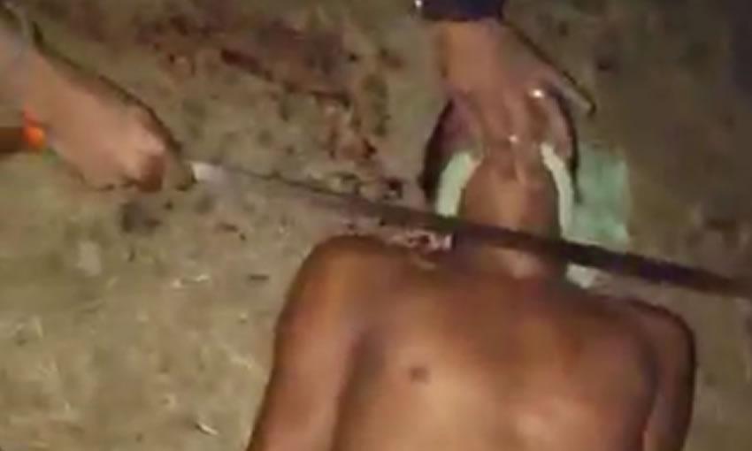 Polícia Civil investiga o vídeo que circula de um homem sendo deg0l4d0 por facção