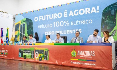 Prefeito David Almeida e governador Wilson Lima formalizam convênio de R$ 36,4 milhões para compra de ônibus elétricos
