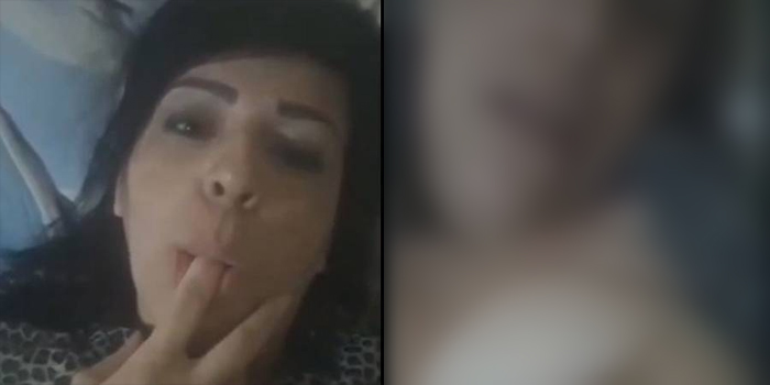 Vídeo : Pastora aparece em vídeo deitada na cama, tirando a parte de cima de sua roupa e se tocando