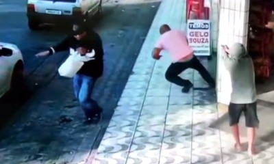 Vídeo mostra momento em que segurança é morto em frente a padaria que trabalhava!