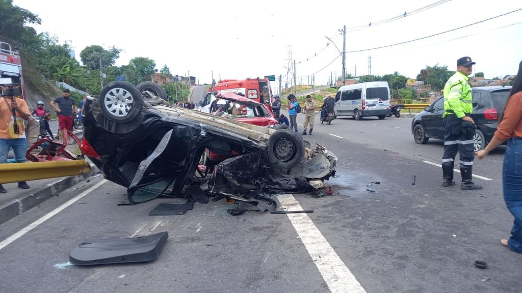 Agosto inicia com um grave acidente na Avenida das Torres em Manaus / Foto : Divulgação