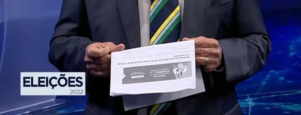 Papel que Lula segurava durante debate — Foto: Reprodução