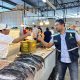 Feira da Manaus Moderna intensifica vendas de peixes na Quaresma / Foto - Gildo Smith / Semacc