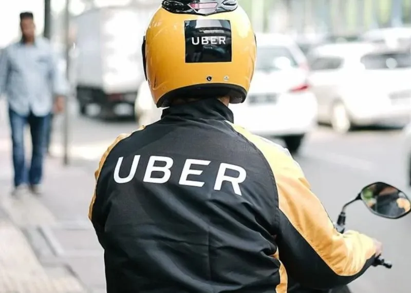 Uber suspende serviço de moto na cidade de São Paulo 