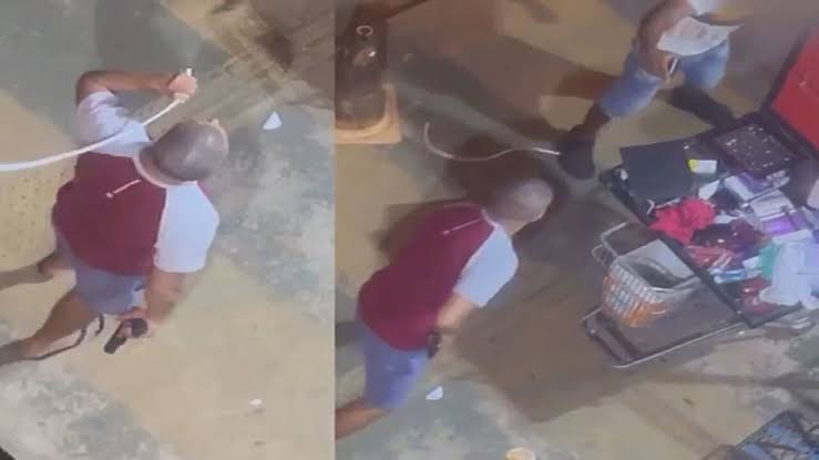 Vídeo +18: policial de folga dá chibatadas em autônomo que aguardava prato de comida