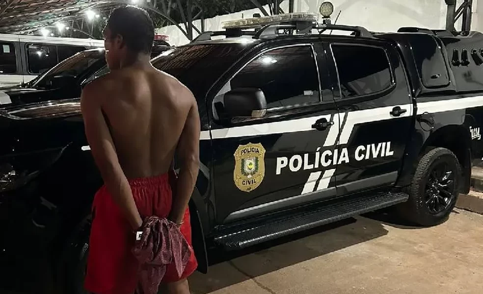 Homem foi preso pela Polícia Civil em Oiapoque, no fim da tarde de sexta-feira (31) — Foto: Polícia Civil