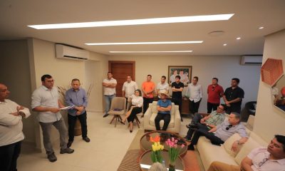 Wilson Lima reúne 35 prefeitos do interior e grupo reforça alinhamento político junto ao governador do Amazonas / Foto : Divulgação