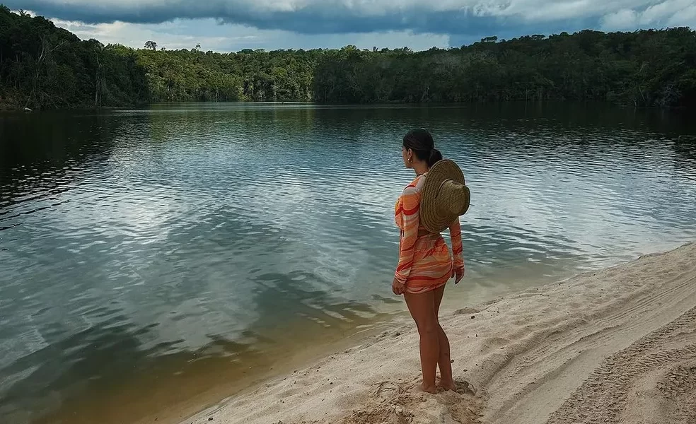 Giovanna Lancellotti abre álbum de fotos de viagem ao Amazonas — Foto: Reprodução/Instagram