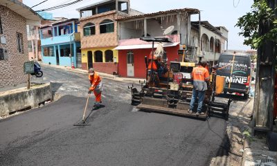Prefeitura de Manaus monta força-tarefa através do ‘Asfalta Manaus’ no bairro Colônia Oliveira Machado / Foto - Márcio Melo / Seminf