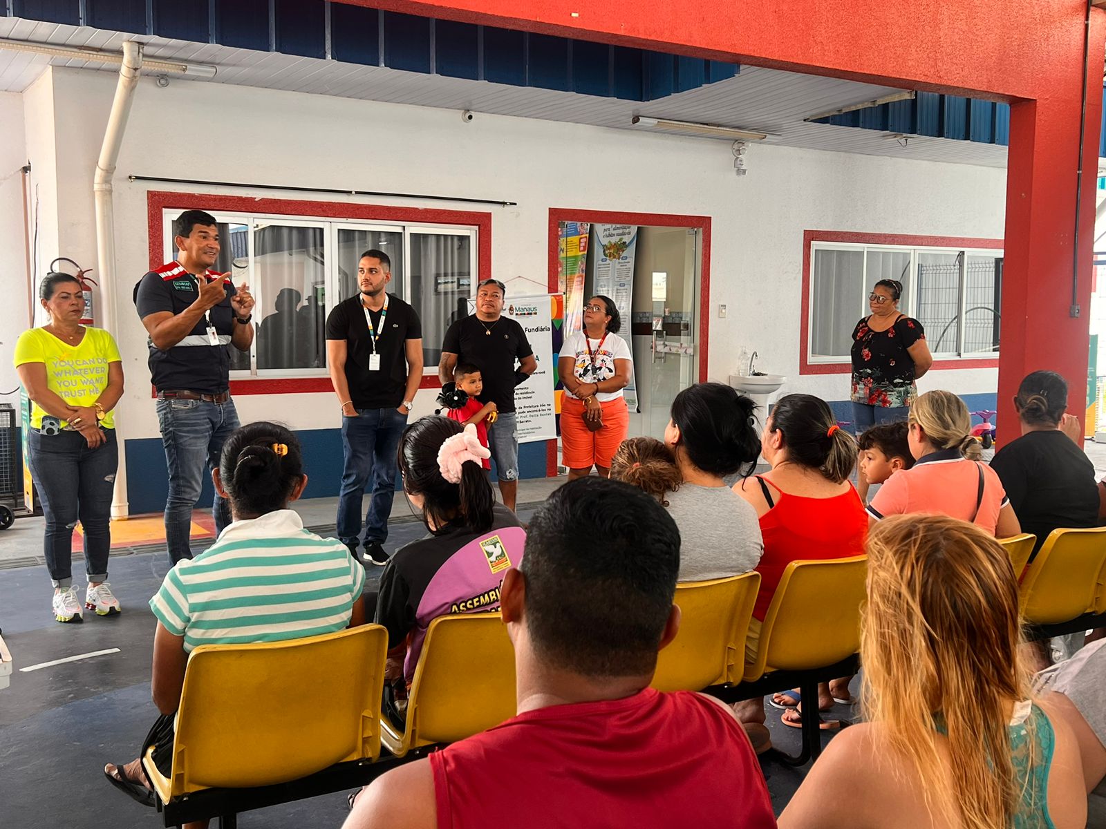  Cadastramento para regularização fundiária em comunidades das zonas Leste e Norte é iniciado pela Prefeitura de Manaus/ Foto – Divulgação / Semhaf