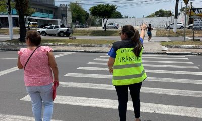 Prefeitura realiza ação educativa para travessia segura de estudantes em vias de Manaus / Foto – Divulgação / IMMU