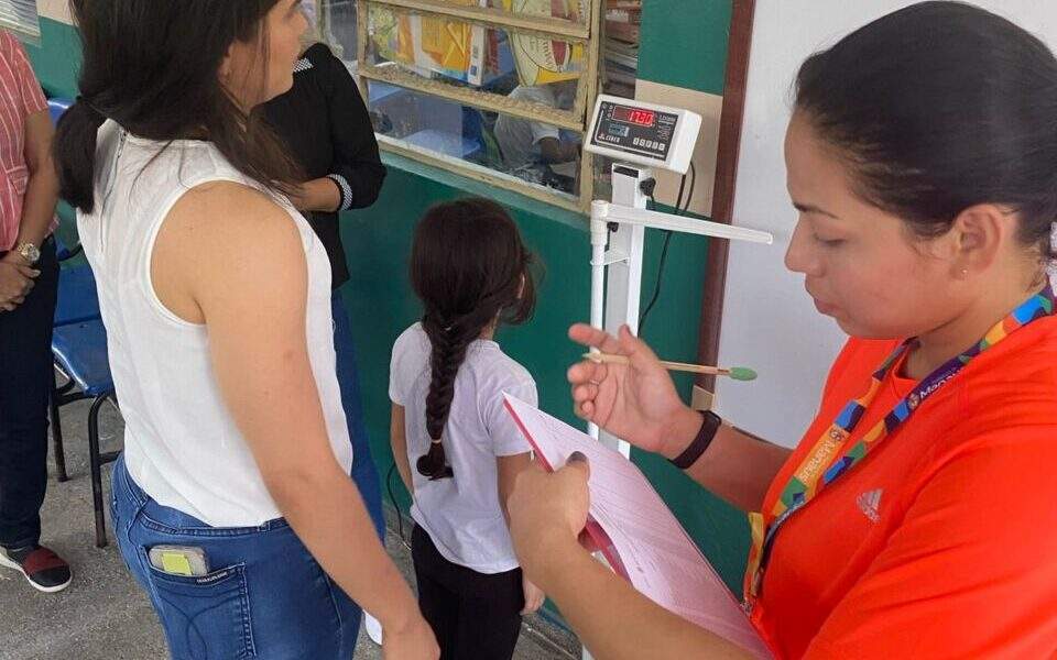 Prefeitura promove ação voltada à prevenção da obesidade na clínica da família Fábio do Couto Valle / Fotos - Divulgação / Semsa