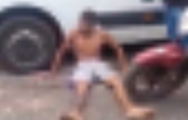Vídeo : Ladrão tenta roubar celular e é pego pela população em Manacapuru