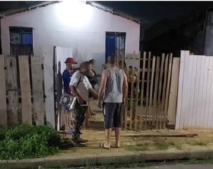 Vizinhos de Edenilson acionaram a polícia e Samu, mas quando as equipes chegaram ele já estava morto / Foto : Divulgação