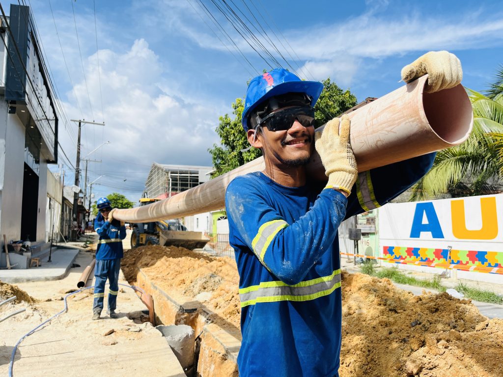 70% das obras de esgoto do Campo Dourado já estão concluídas e já geram impactos positivos para mais de 20 mil pessoas da zona Norte! / Foto : Divulgação