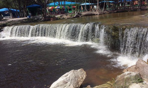 A Cachoeira do Castanho é ótima para banho!