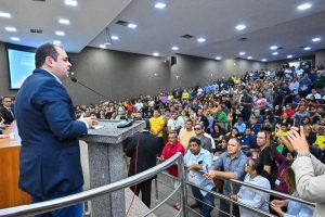 Pres. Roberto Cidade preside Sessão Especial alusiva ao Dia do Líder Comunitário e reúne mil representantes da classe : Foto - Rodrigo Brelaz