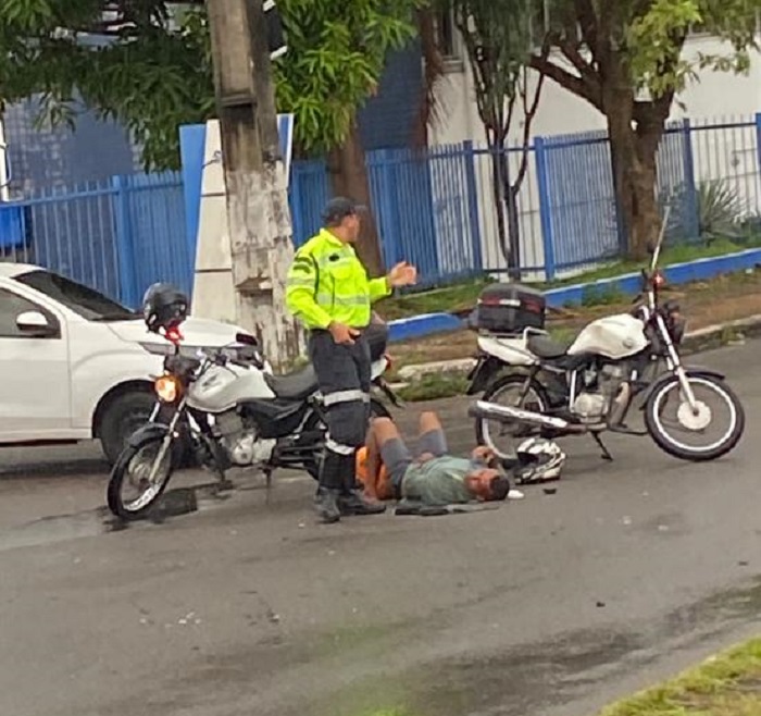 Motociclista estava indo para o trabalho quando foi atropelado por carro em Manaus / Foto : Divulgação