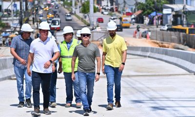 Prefeito fiscaliza avanço das obras do viaduto Rei Pelé e trabalhos chegam a 75% de conclusão / Foto : Divulgação