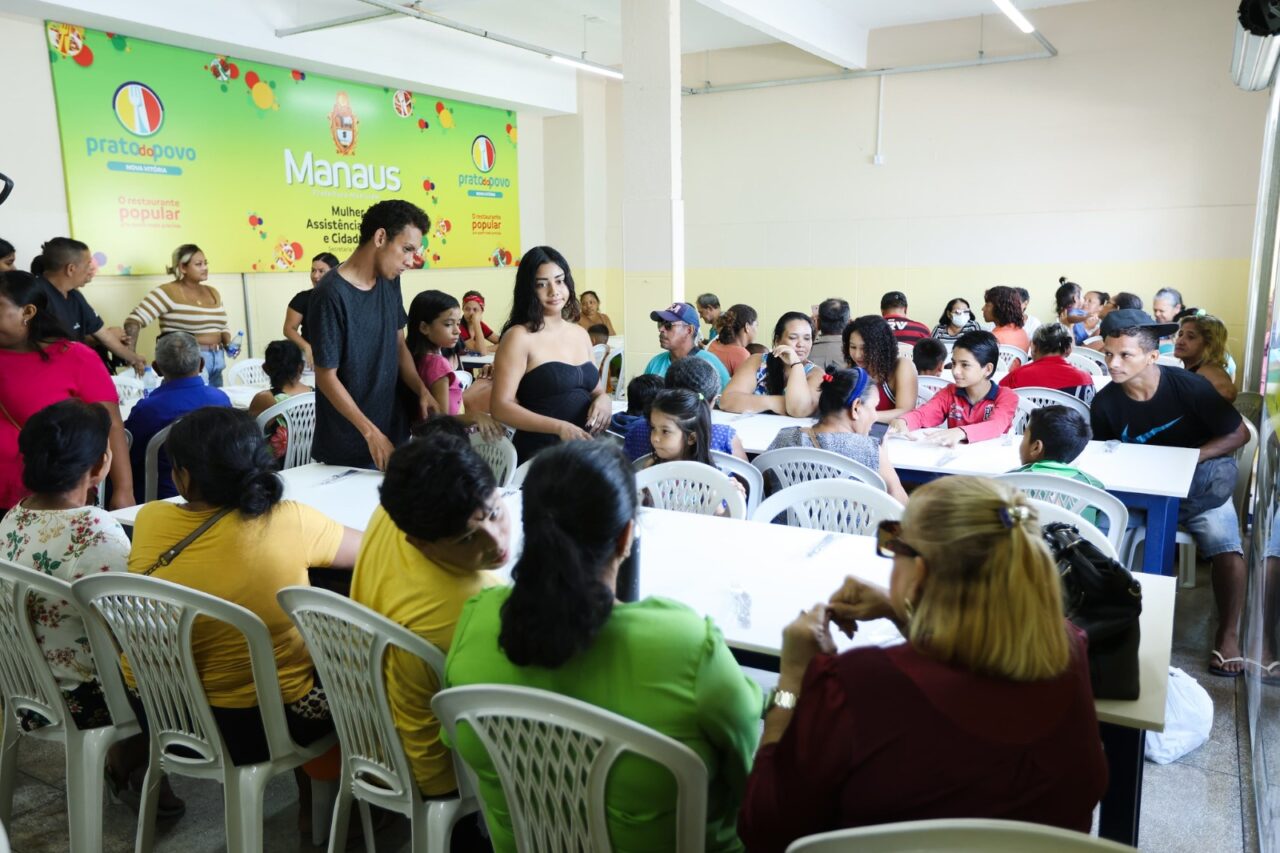 Prefeito do Povo David Almeida entrega nona unidade do Prato do Povo na comunidade Nova Vitória / Foto – Antônio Pereira/Semcom