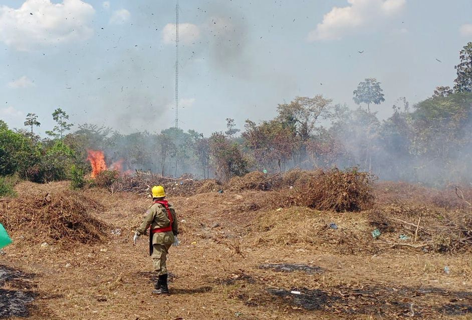 Corpo de Bombeiros do Amaoznas combateu 70 focos de incêndio em Manicoré só nas últimas 24 horas! / Foto: Divulgação/CBMAM