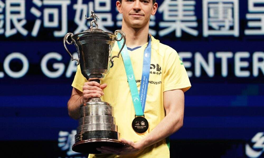 Hugo Calderano faz história e vence Copa do Mundo de Tênis de Mesa.