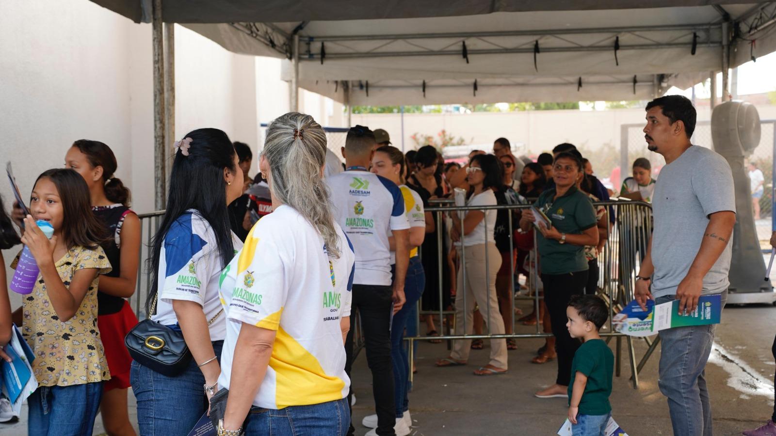 10ª edição do programa Governo Presente atendeu cerca de 4,5 mil pessoas do bairro Tarumã / Foto: Caio de Biasi/UGPE