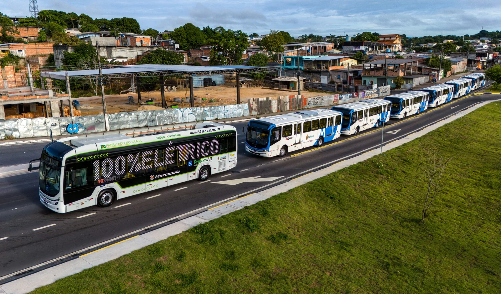 Prefeito David Almeida transformou o transporte coletivo de Manaus passando de sucata para frota com mais de 400 ônibus novos