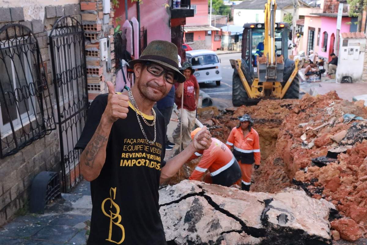 Compensa : Prefeitura recupera tubulação comprometida e evita alagamentos na Compensa! / Foto - Márcio Melo / Seminf