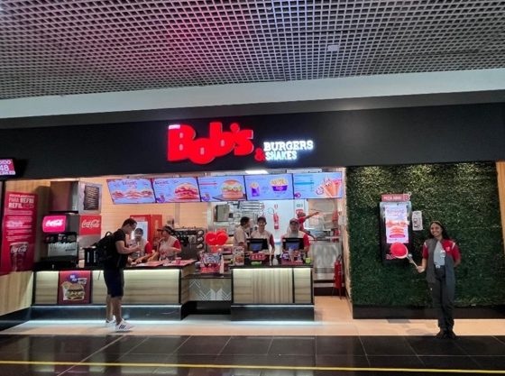 Bob's chega no Aeroporto Internacional de Manaus gerando mais empregos!