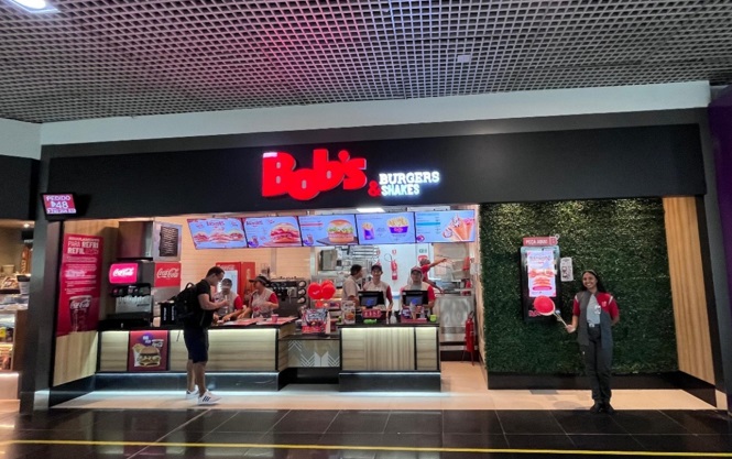 Bob's chega no Aeroporto Internacional de Manaus gerando mais empregos!