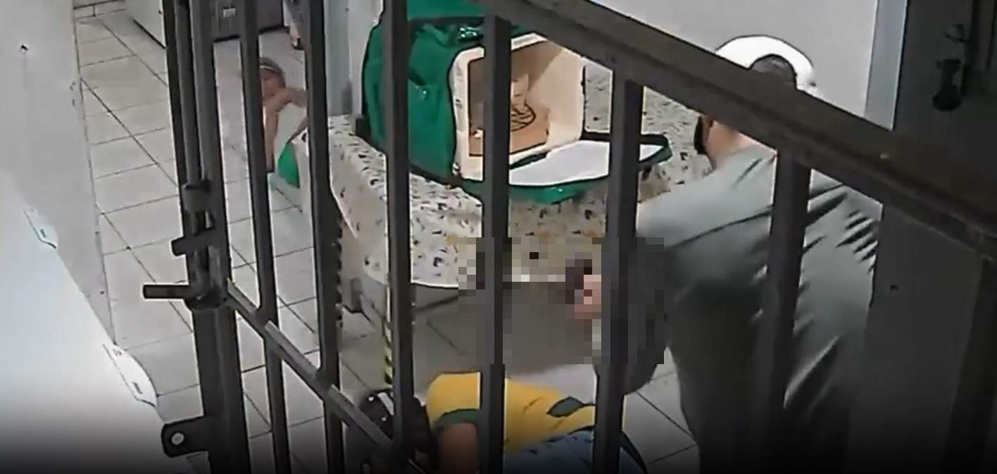 Execução em pizzaria: