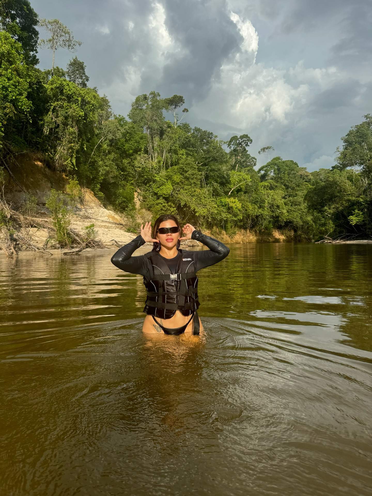 Influenciadora Digital Izabela Paiva é presa / Foto : Reprodução Redes Sociais