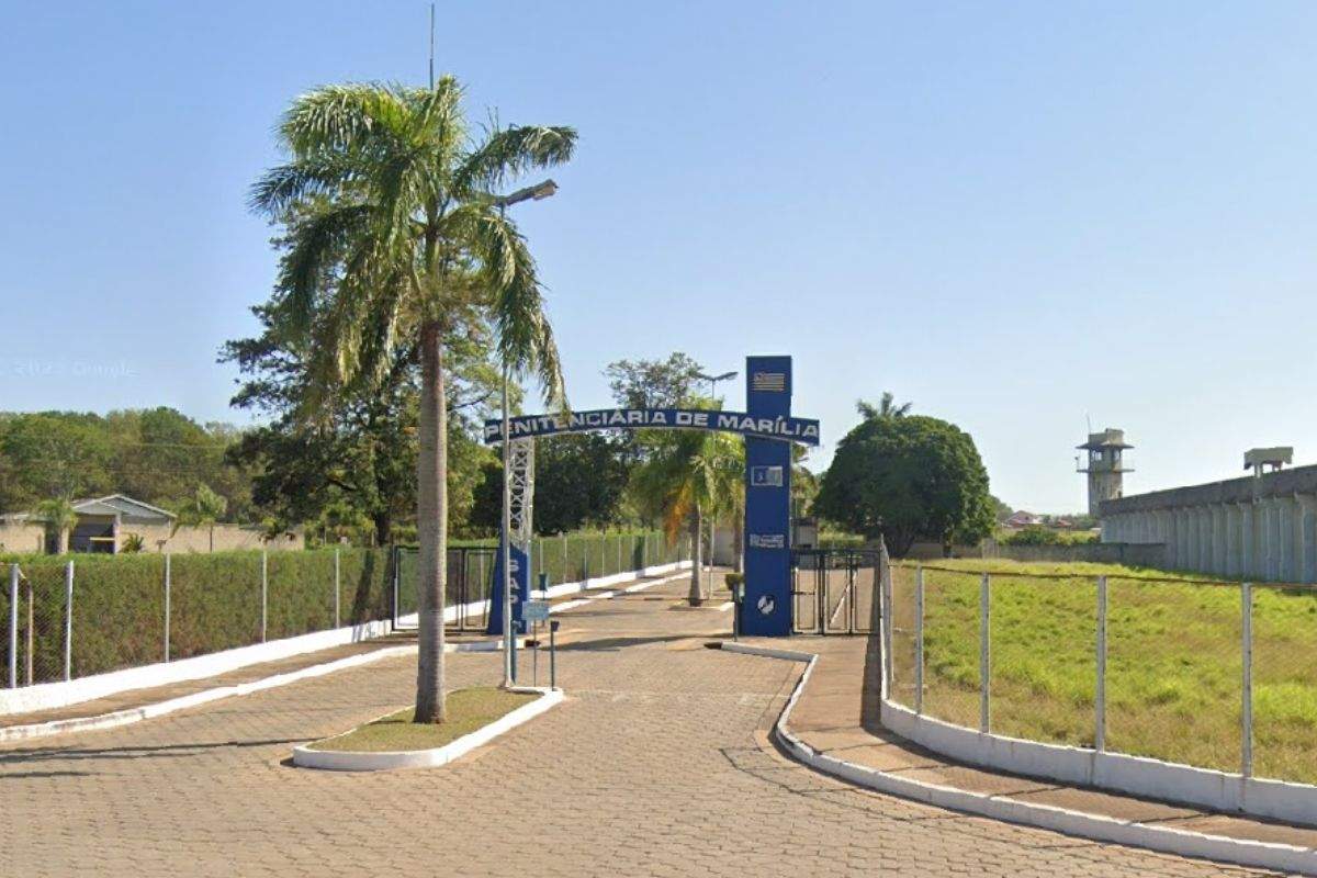 Incêndio em penitenciária mata sete detentos e deixa 13 feridos